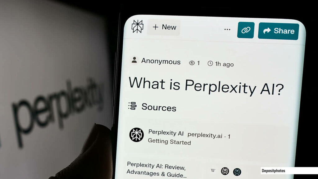 Application Perplexity AI ouverte sur un smartphone Android avec interface de recherche conversationnelle